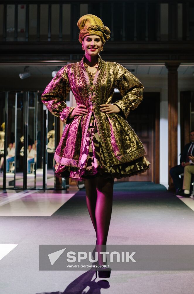 Russian Festival of summer fashion "Plyos-on-Volga. Linen Palette"