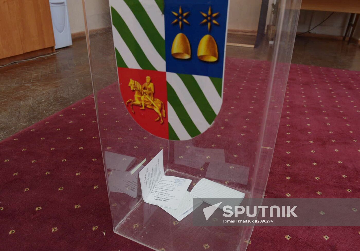Referendum on pre-term presidential elections in Abkhazia