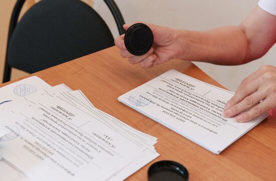 Referendum on pre-term presidential elections in Abkhazia