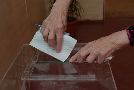 Referendum on early presidential elections in Abkhazia