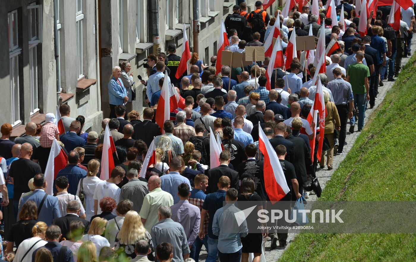 March in memory of Volhynia massacre victims in Poland
