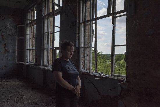 Abandoned school becomes shelter for Gorlovka residents