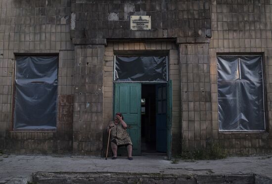 Abandoned school becomes shelter for Gorlovka residents