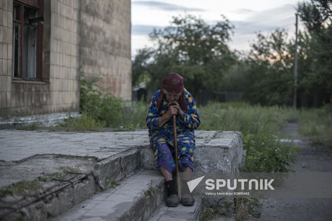 Abandoned school becomes shelter for Gorlovka residents