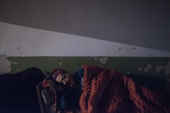Abandoned school becomes shelter for Gorlovka residents
