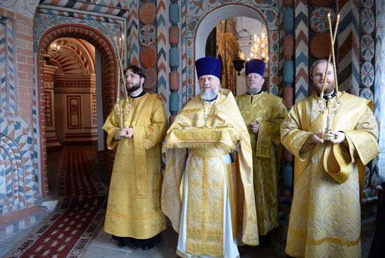 Intercession Cathedral marks 445th anniversary