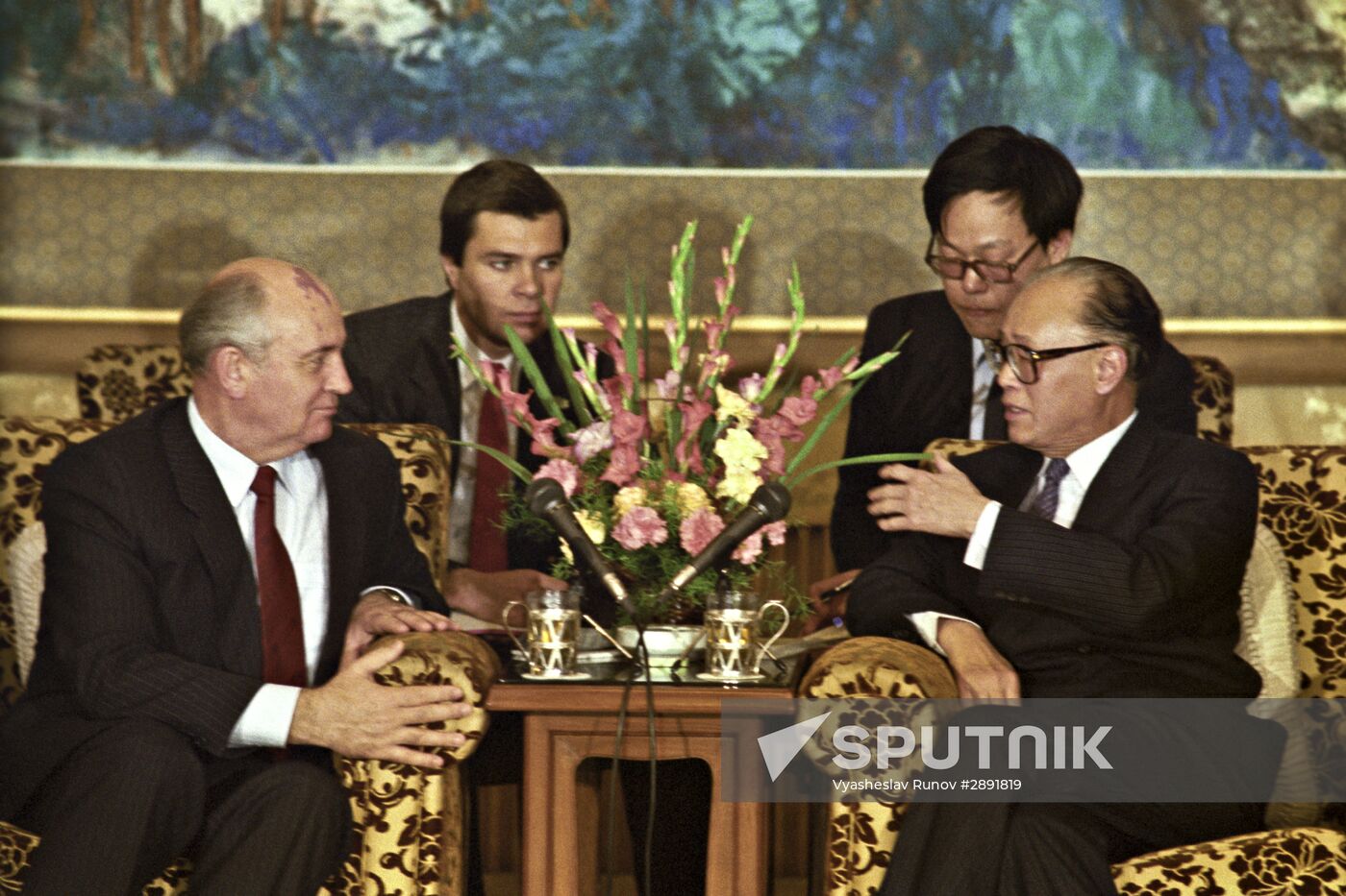 Mikhail Gorbachev's visit to China