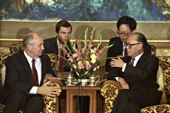 Mikhail Gorbachev's visit to China