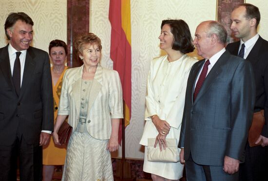 Spanish Prime Minister Felipe Gonzalez's visit to Soviet Union