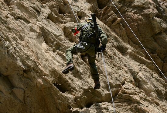 Elbrus Elbrus Ring Competitions for best alpine unit of Russian Armed Forces