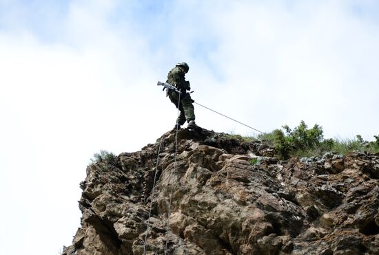 Elbrus Elbrus Ring Competitions for best alpine unit of Russian Armed Forces