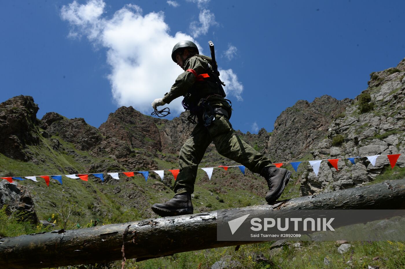 Elbrus Elbrus Ring Competitions for best alpine unit of Russian Armed Forces