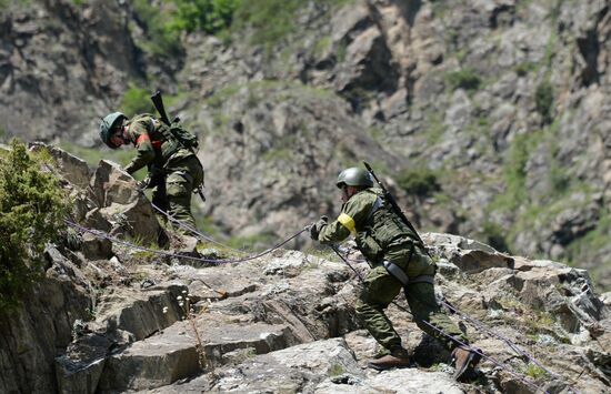 Elbrus Ring competition for best alpine unit of Russian Armed Forces. Day Two