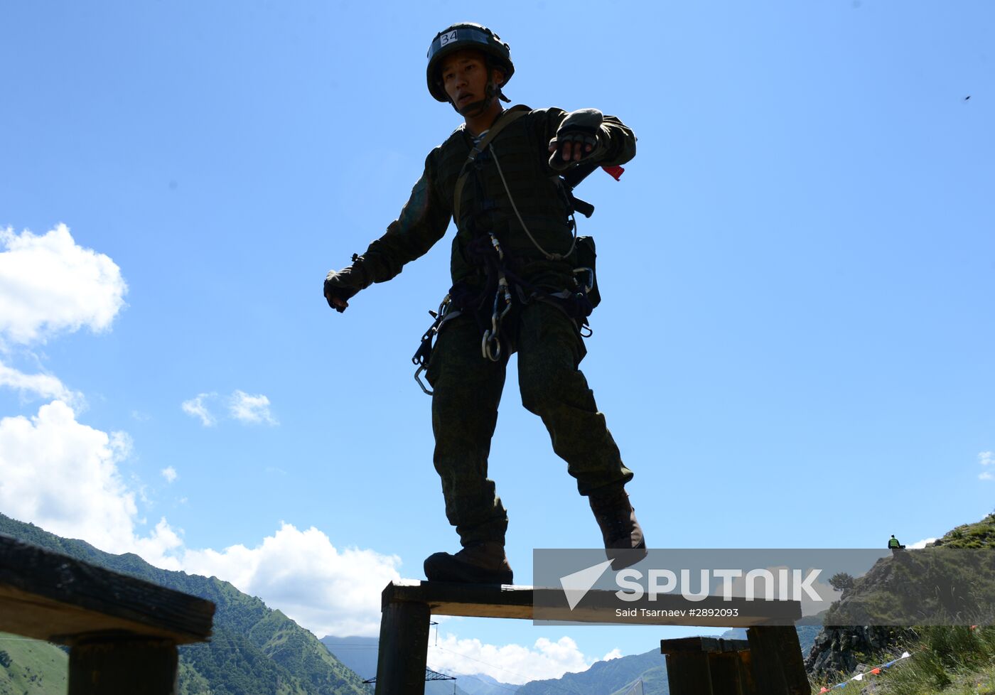 Elbrus Elbrus Ring Competitions for best alpine unit of Russian Armed Forces