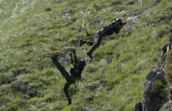Elbrus Ring competition for best alpine unit of Russian Armed Forces. Day Two