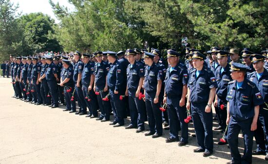 Paying last respects to Russian military pilot Yevgeny Dolgin killed in Syria