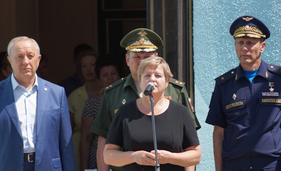 Paying last respects to Russian military pilot Yevgeny Dolgin killed in Syria