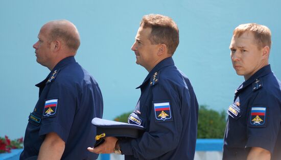 Paying last respects to Russian military pilot Yevgeny Dolgin killed in Syria