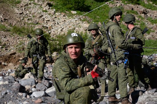Elbrus Ring competition for best alpine unit of Russian Armed Forces