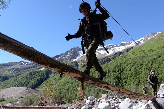 Elbrus Ring competition for best alpine unit of Russian Armed Forces