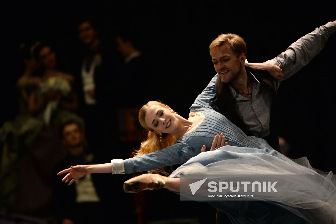 Anna Karenina play run-through