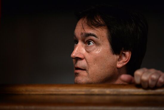 Anna Karenina play run-through