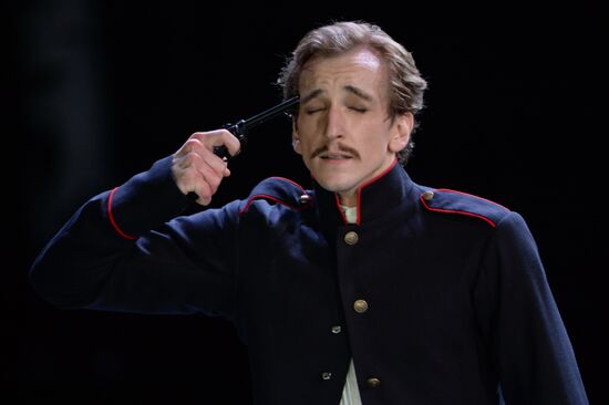 Anna Karenina play run-through