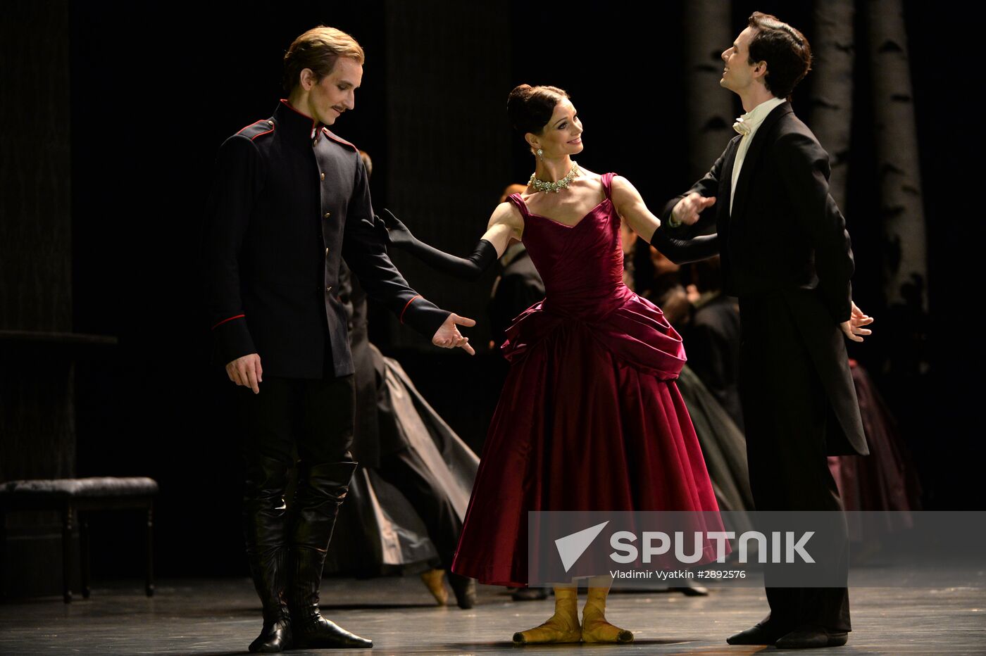 Anna Karenina play run-through