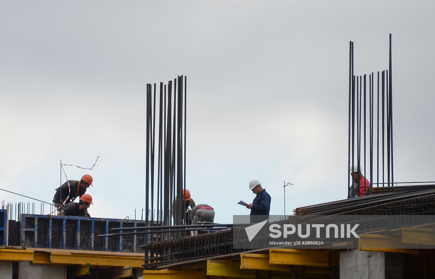 Moscow Mayor Sergei Sobyanin visits construction site of ZILART residential area