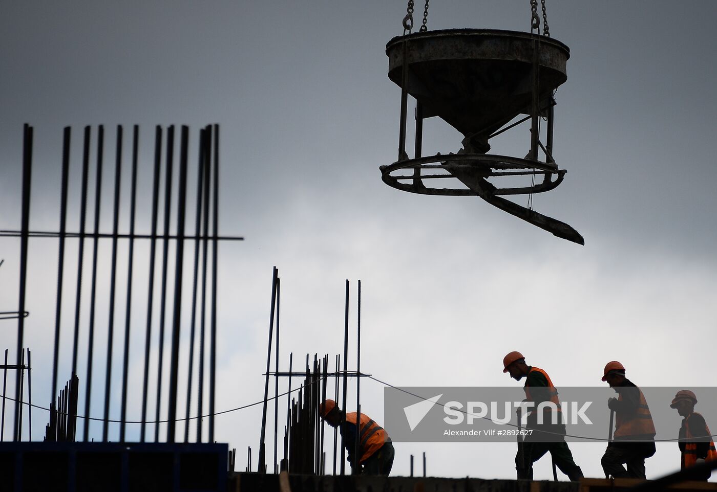 Moscow Mayor Sergei Sobyanin visits construction site of ZILART residential area