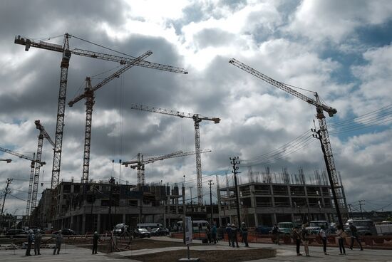 Moscow Mayor Sergei Sobyanin visits construction site of ZILART residential area