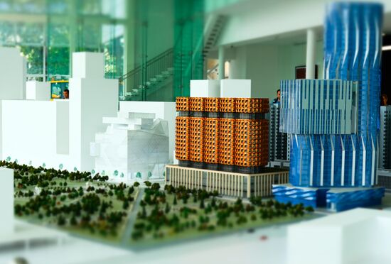 Moscow Mayor Sergei Sobyanin visits construction site of ZILART residential area