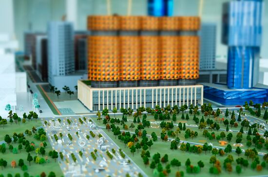 Moscow Mayor Sergei Sobyanin visits construction site of ZILART residential area