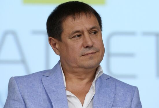 News conference by Skolkovo resident company ExoAtlet
