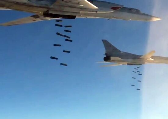 Tu-22 bomber blow at recently-detected ISIL targets in Palmyra environment