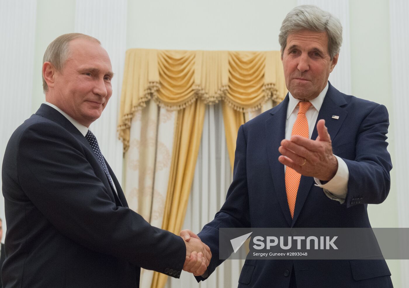 President Putin meets with US Secretary of State John Kerry