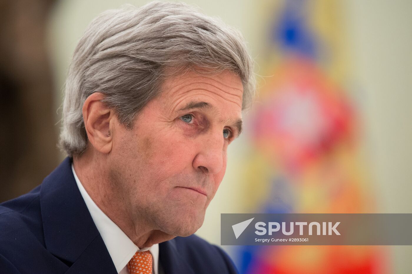 President Putin meets with US Secretary of State John Kerry