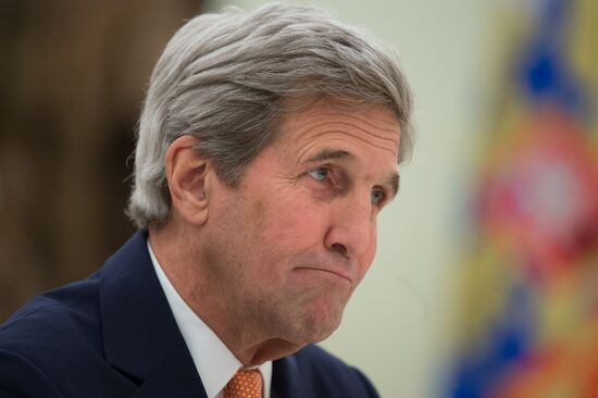 President Putin meets with US Secretary of State John Kerry