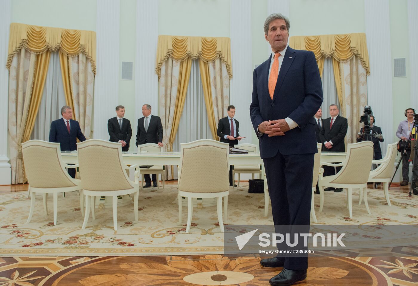 President Putin meets with US Secretary of State John Kerry