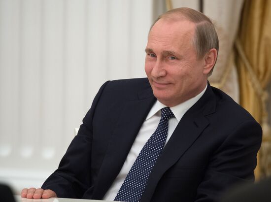 President Putin meets with US Secretary of State John Kerry