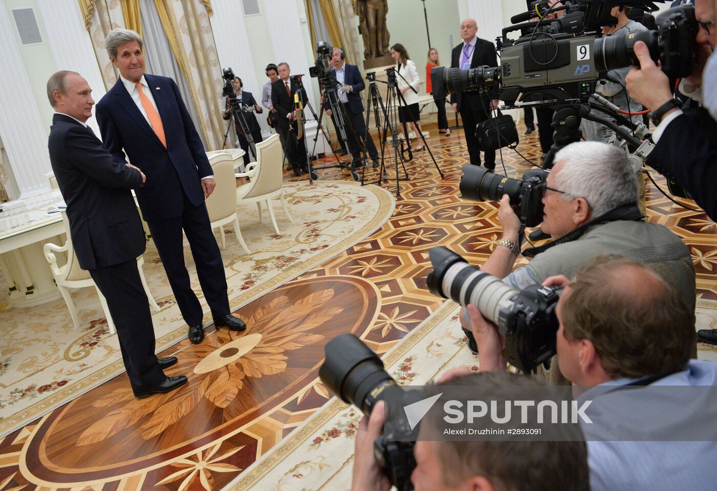 President Putin meets with US Secretary of State John Kerry