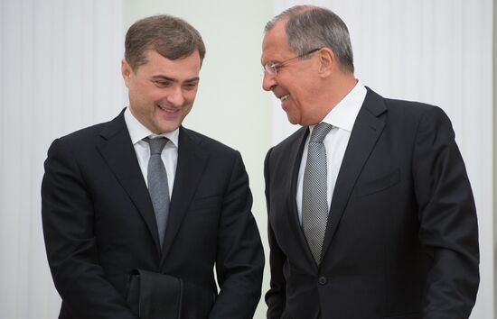 Vladimir Putin meets with US Secretary of State John Kerry