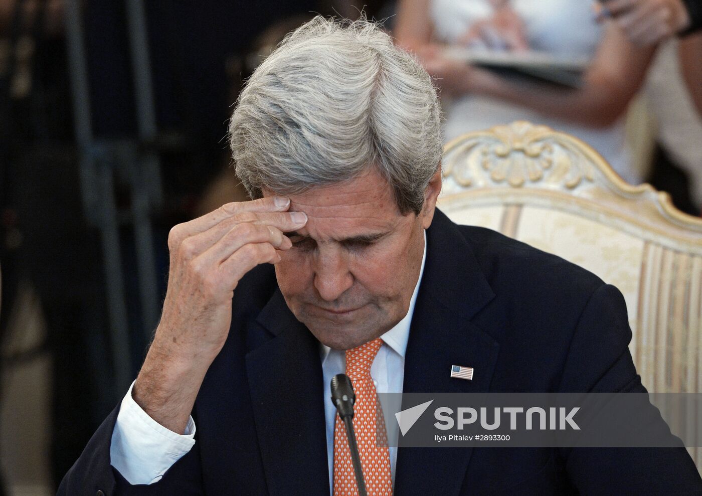 Foreign Minister Sergei Lavrov meets with US Secretary of State John Kerry