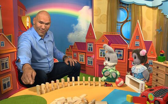 Nikolai Valuyev to lead children's program "Good Night, Kids!"