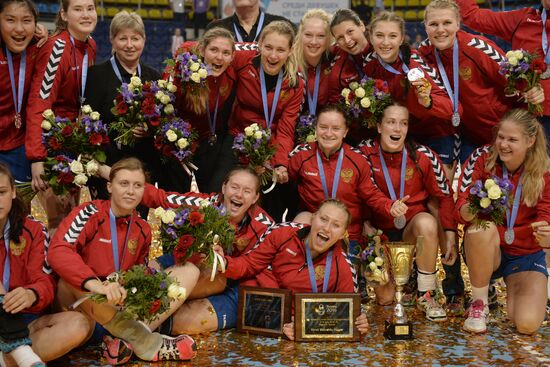 IHF Women's Junior (U20) World Championship. Final