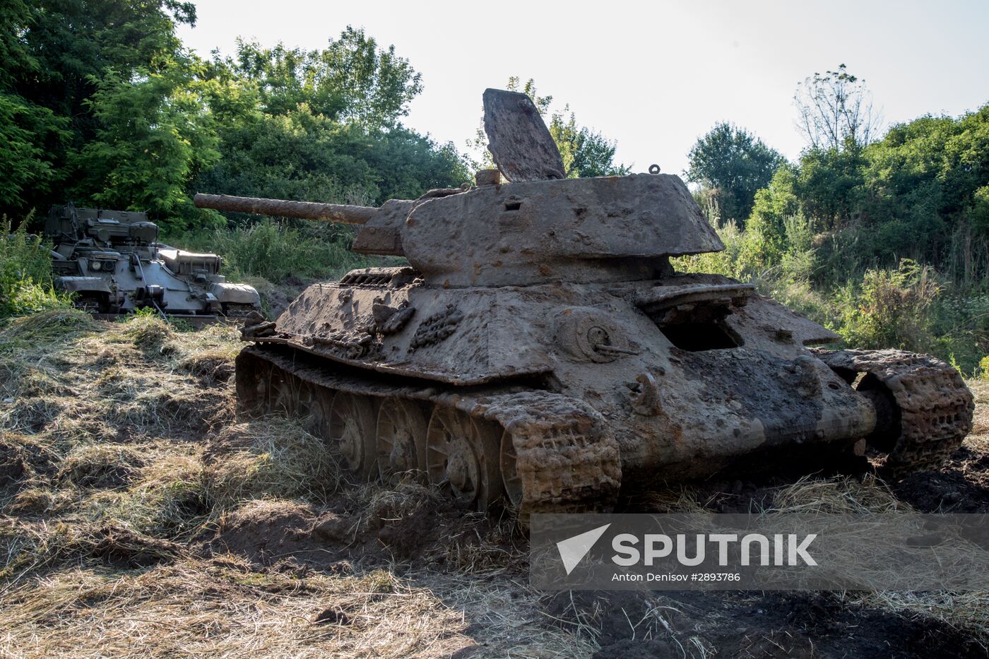Lifting of a drowned WWII tank