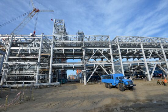 Natural gas liquefaction plant under construction in Yamal