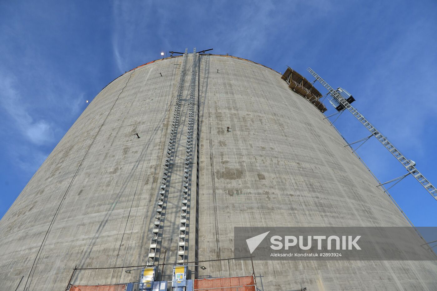 Natural gas liquefaction plant under construction in Yamal