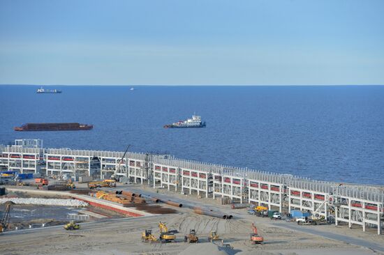 Natural gas liquefaction plant under construction in Yamal