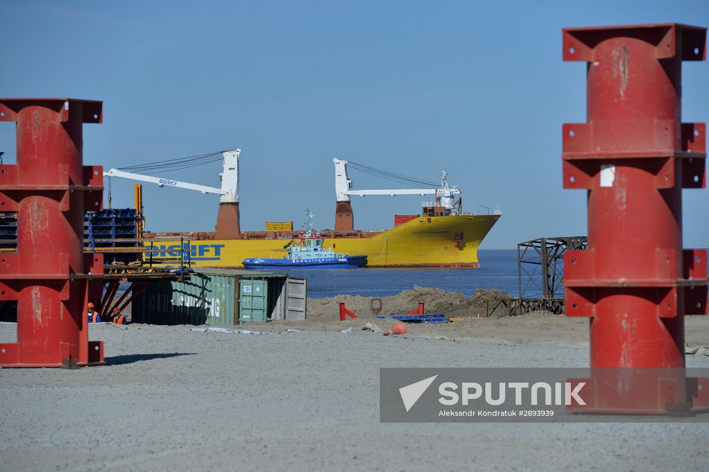 Natural gas liquefaction plant under construction in Yamal